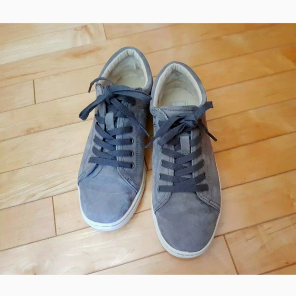 UGG Women's Tomi Wool Lined Suede Leather Grey Sneakers Shoes - US 8
